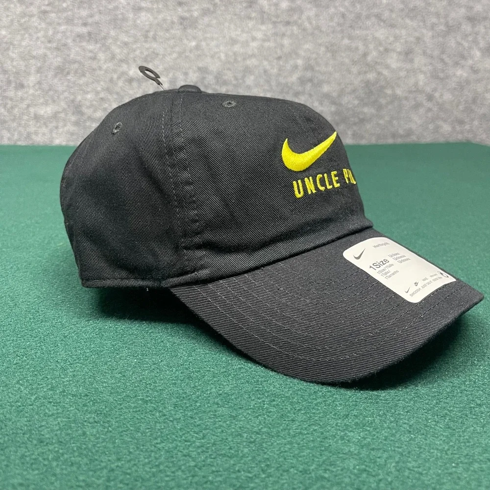 Nike heritage86 adjustable